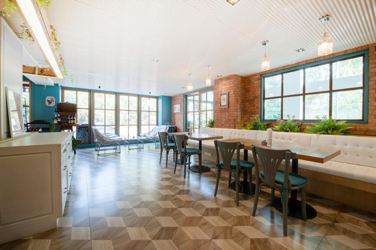 Blooming Hill Boutique Suites Pattaya Esterno foto